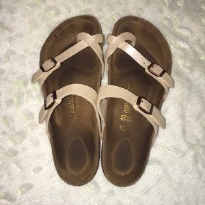 BIRKENSTOCKS